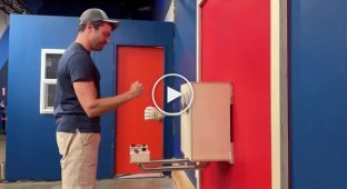 Бывший инженер NASA построил робошкаф, который играет в «Камень, ножницы, бумагу»