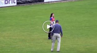 Виктории Безус со своей служебной собакой Бликою