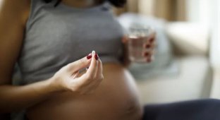 Приём парацетамола во время беременности связали с аутизмом у детей (4 фото)