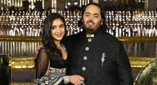 A wedding rehearsal was held in India for Anant Ambani and Radhika Merchant, heirs of some of the richest people in the world (8 photos + 5 videos)