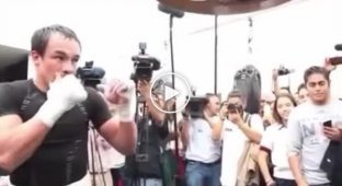 Показал силу и порвал пневатическую грушу