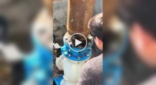 Сварщик и фонтанчик