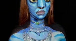 Lucy Cook is a makeup artist who transforms into anyone with the help of cosmetics (19 photos)