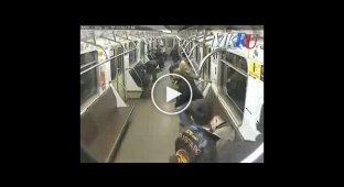 Воры в метро