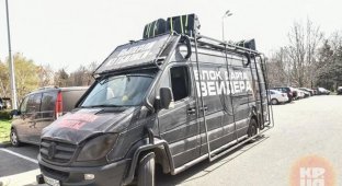 В Одессе Дарт Вейдер пришел в гости к Саакашвили (9 фото)