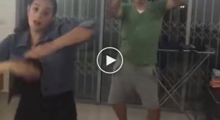 Dad can do anything. The girl doesn't even realize that her father is dancing with her