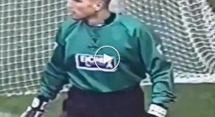 Футбольний матч 1995 року між «Ньюкаслом» та «Вімблдоном» — а у воротах… Вінні Джонс