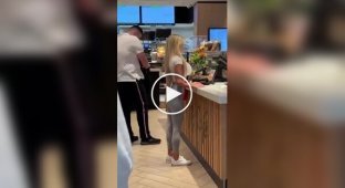 Girls (short videos). Issue 35