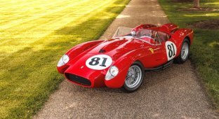 One of the rarest Ferrari models is planned to be sold for a record amount (37 photos)