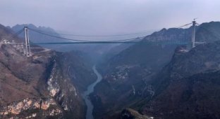 Как выглядит самый высокий мост в мире (4 фото)