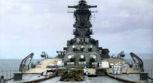 Key to the Battle of Leyte Gulf. Battle in the Sibuyan Sea (11 photos)