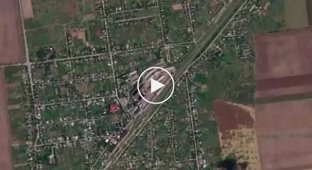 Destroyed warehouse in Rykovo. Satellite photo