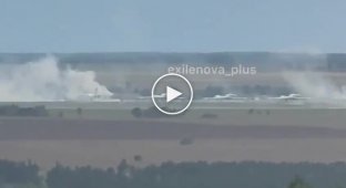 Панорама горящей российской авиабазы Белая в Иркутской области после спецоперации СБУ Паутина