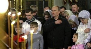 Главы государства России в Рождественскую ночь (5 фото)