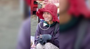 Продавщица рыбы из Камбоджи