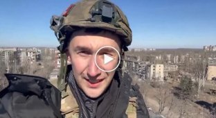 Russian chess player Karyakin escaped from a kamikaze drone and boasts of panoramic footage of bombed Avdeevka