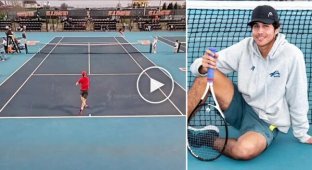 In the US, tennis player Zach Viiala performed one of the most incredible shots in history