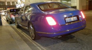 В Лондоне засветился Bentley Mulsanne с необычными арабскими номерами (10 фото)
