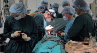Исторический момент: в Украине впервые имплантировали механическое сердце