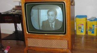 Что можно сделать из старого ТВ (18 фото)