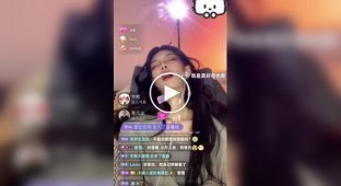 Dream job: fans continue to donate while a streamer sleeps