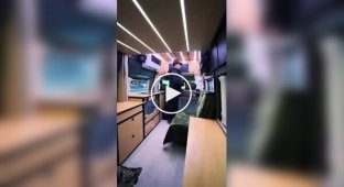 Compact house on wheels