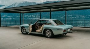 Раритетный Lamborghini из королевского гаража выставят на торги (37 фото)