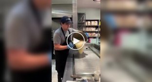 Як роблять карамель із зображенням Маріо