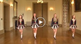 Beautiful Irish foot dance performed by girls