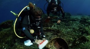 Ten ancient shipwrecks discovered off Kasos Island (6 photos + 1 video)