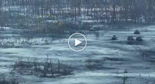Unsuccessful attack of two Russian infantry fighting vehicles on Ukrainian positions