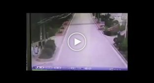 Типичное видео аварии из Китая