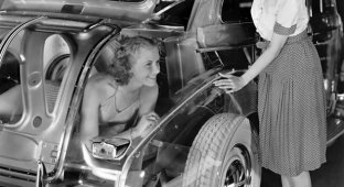 What does the 1939 Pontia Plexiglas ghost car look like (16 photos)