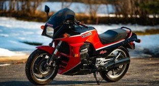 Kawasaki Ninja ZX900 — главный мотоцикл Тома Круза (11 фото + 2 видео)