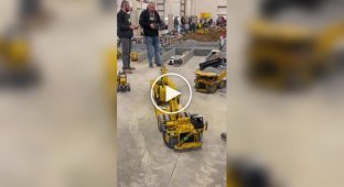 Так выглядит песочница для взрослых и успешных мальчиков