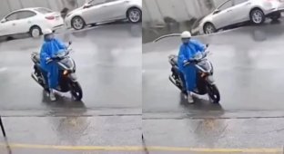 В центре Дананга внезапно образовался провал грунта, поглотивший два автомобиля (3 фото + 1 видео)