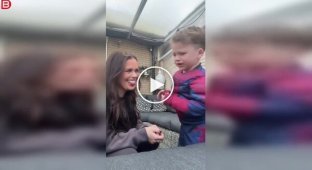 Мама разыграла сына фальшивым языком