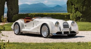 Limited edition Morgan Midsummer Roadster presented (16 photos)