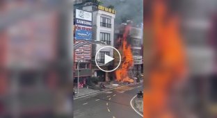 Fire with fireworks: what is burning in a Vietnamese store