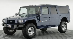 A rare Toyota Mega Cruiser SUV has been put up for auction (35 photos)