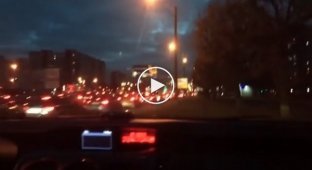 Водитель опубликовал в сети видео с грубым нарушением ПДД