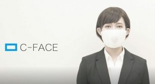Японцы создали маску-переводчика (3 фото + 1 видео)