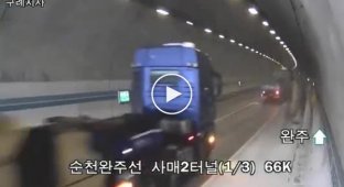 30 машин спрессовали фуры и цистерна, выпустившая яд в Корее