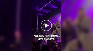 N'SYNC's first performance in 10 years - they sang Bye, bye, bye