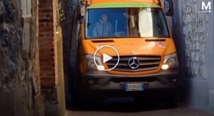 Обычная маршрутка в Италии