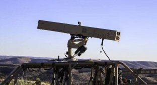 Ukrainian army fires laser-guided Advanced Precision Kill Weapon System (APKWS) missiles at Russian targets