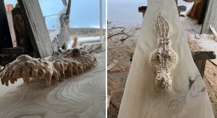 Художник потратил 100 часов, чтобы вырезать барную стойку с крокодилом (10 фото)