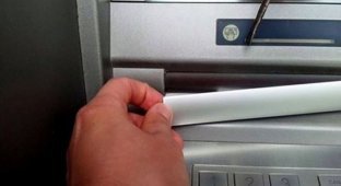 Мошенники освоили новый способ обмана с банкоматами (4 фото)