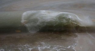 Гелевый шторм у побережья Крыма (14 фото)