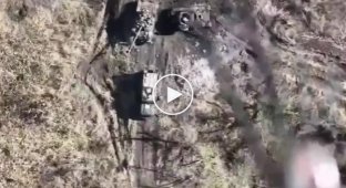 A Ukrainian drone drops incendiary ammunition on Russian military personnel in the Avdeevka area of the Donetsk region
